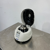 Eppendorf Mini Spin Plus Mini Centrifuge image 2